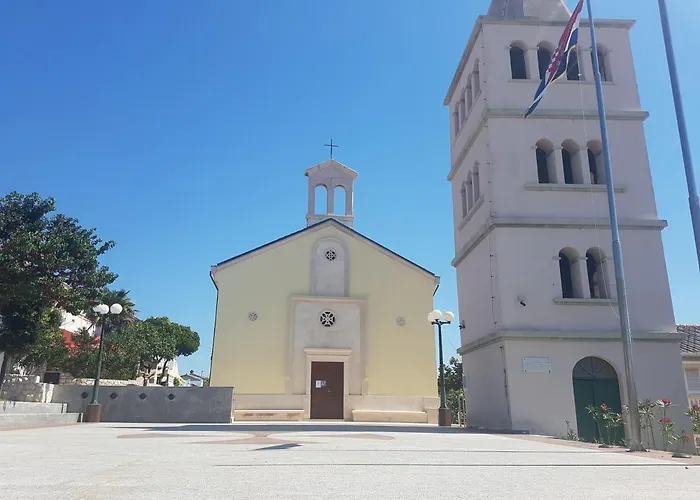 Branka Apartment Povljana